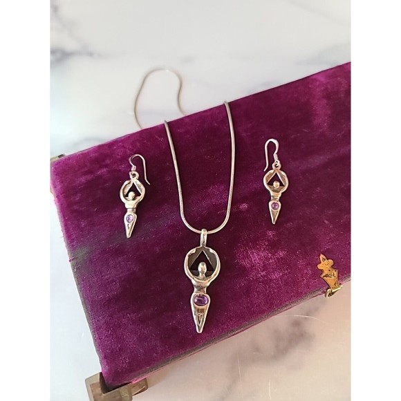 Unbranded Jewelry - Vintage 925 Figural Amethyst Jewelry Set